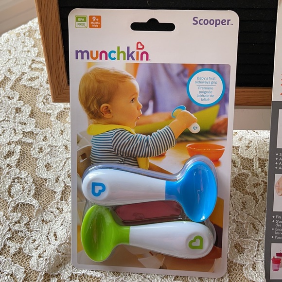 Munchkin Scooper Spoon and Snug Spout NWOT - Picture 2 of 7